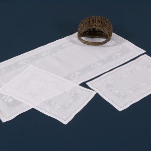 https://www.cappellinistore.com/101-thickbox/sicilian-stitch-doilies-in-pure-linen.jpg