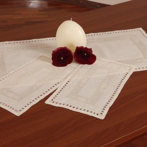 https://www.cappellinistore.com/107-thickbox/sicilian-stitch-doilies-in-pure-linen.jpg