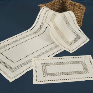 https://www.cappellinistore.com/112-thickbox/norwegian-lace-doilies-in-pure-linen.jpg