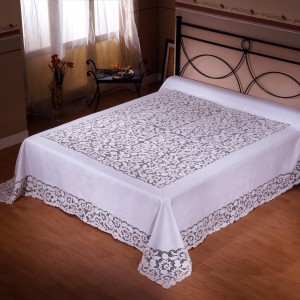 https://www.cappellinistore.com/12-thickbox/intaglio-thread-bedcover-in-pure-linen.jpg