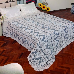 https://www.cappellinistore.com/619-thickbox/rebrode-bedcover-in-pure-linen.jpg