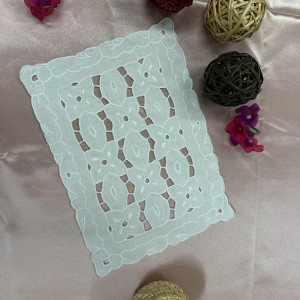 https://www.cappellinistore.com/900-thickbox/centro-intaglio-mano-puro-lino.jpg