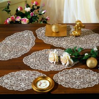 Cantù Doilies in Pure Linen